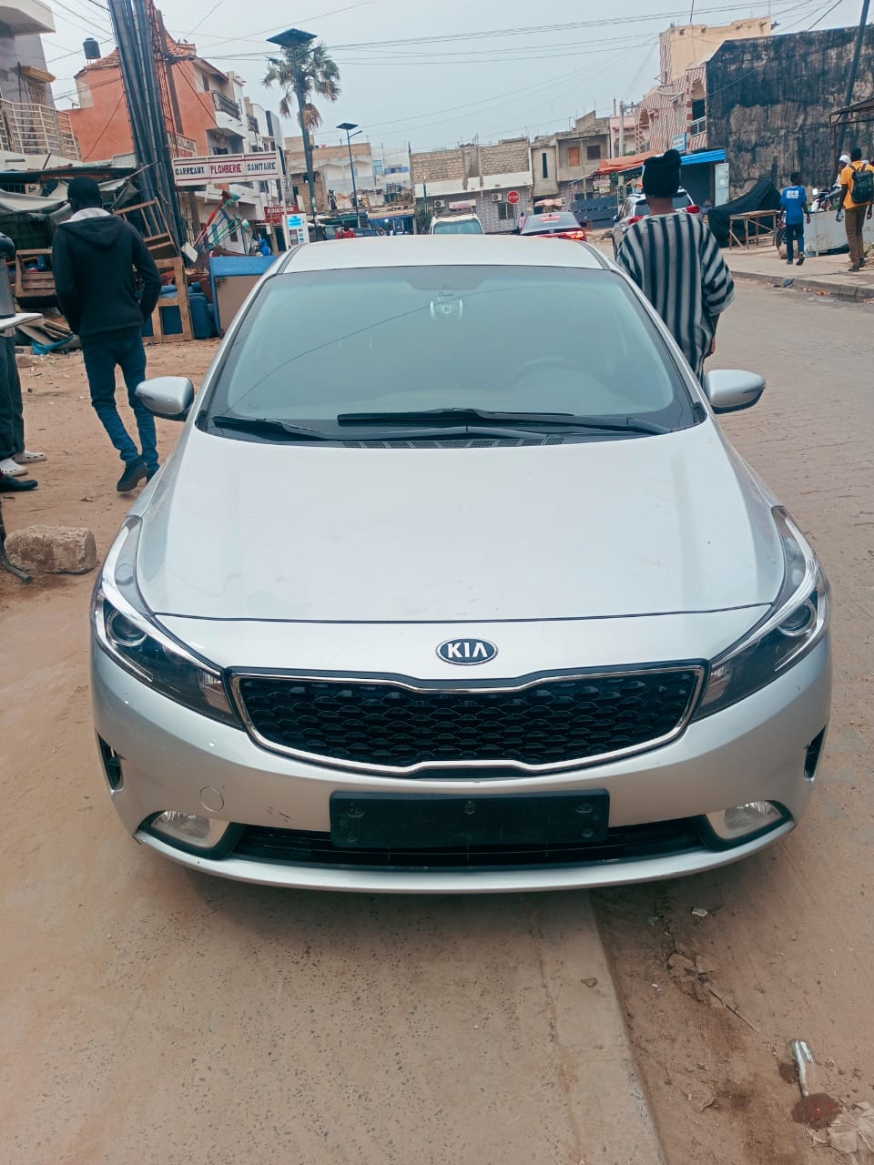 Kia K3 2018 essence automatique