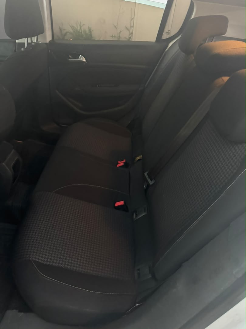 Peugeot 308 2018 Diesel Manuelle Climatisée