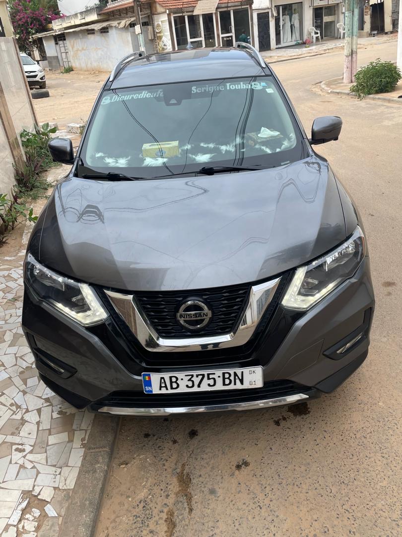Nissan rogue année 2018