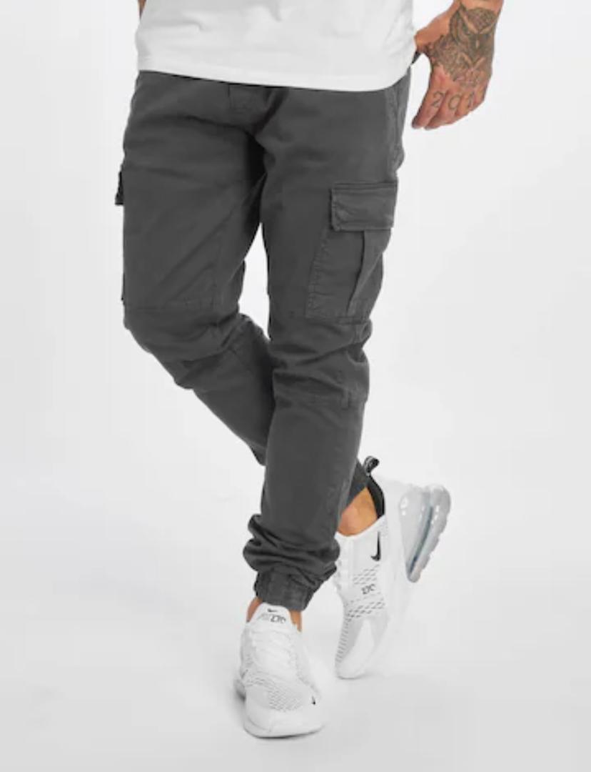 Pantalon cargo