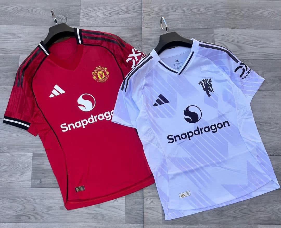 Maillot de foot authentique