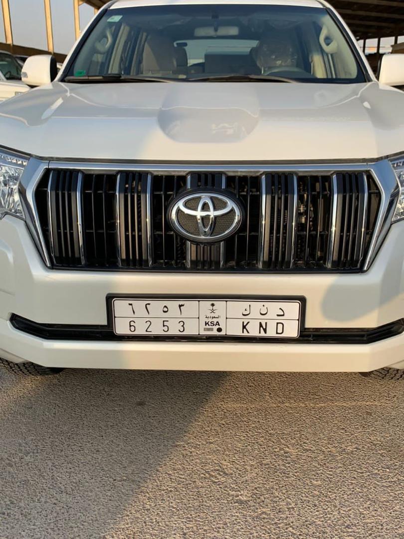 TOYOTA PRADO TXL ESSENCE AUTOMATIQUE CLIMATISÉ  ANNÈE 2022