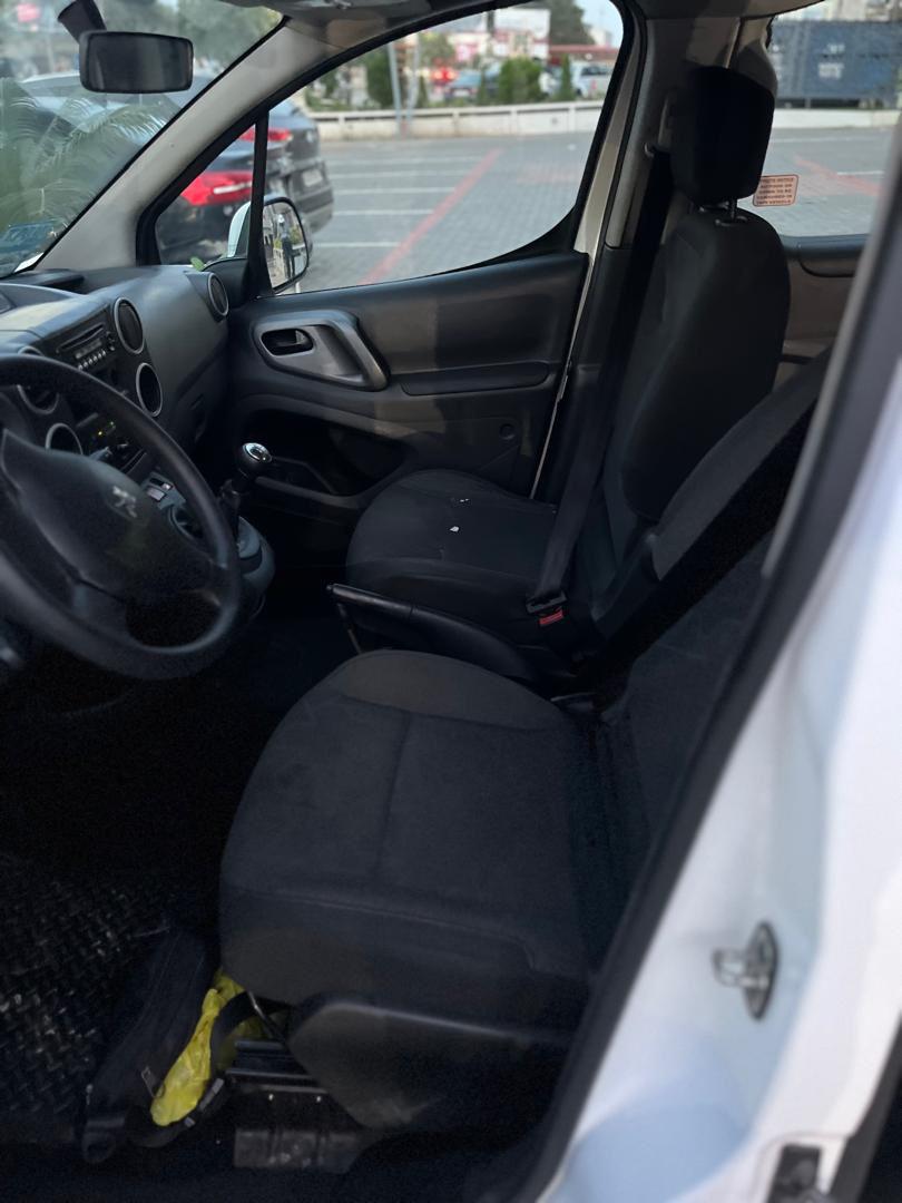 Citroën Berlingo 2017 diesel manuel climatisé 5 places à vendre