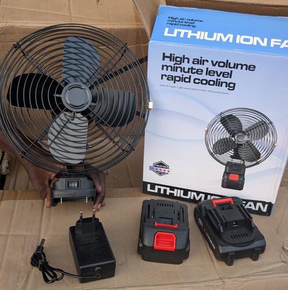 Ventilateur rechargeable à 2 batteries