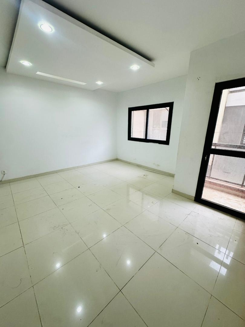 Appartement F3 (2 chambres salon) à louer aux Mamelles