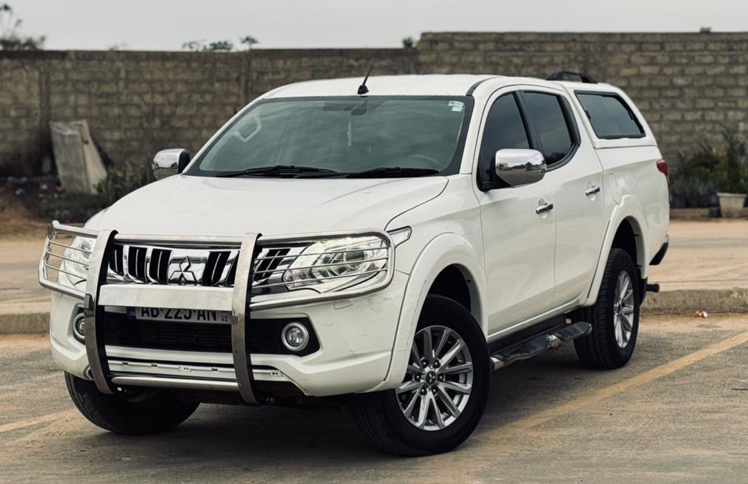 Mutsibishi L200 2017