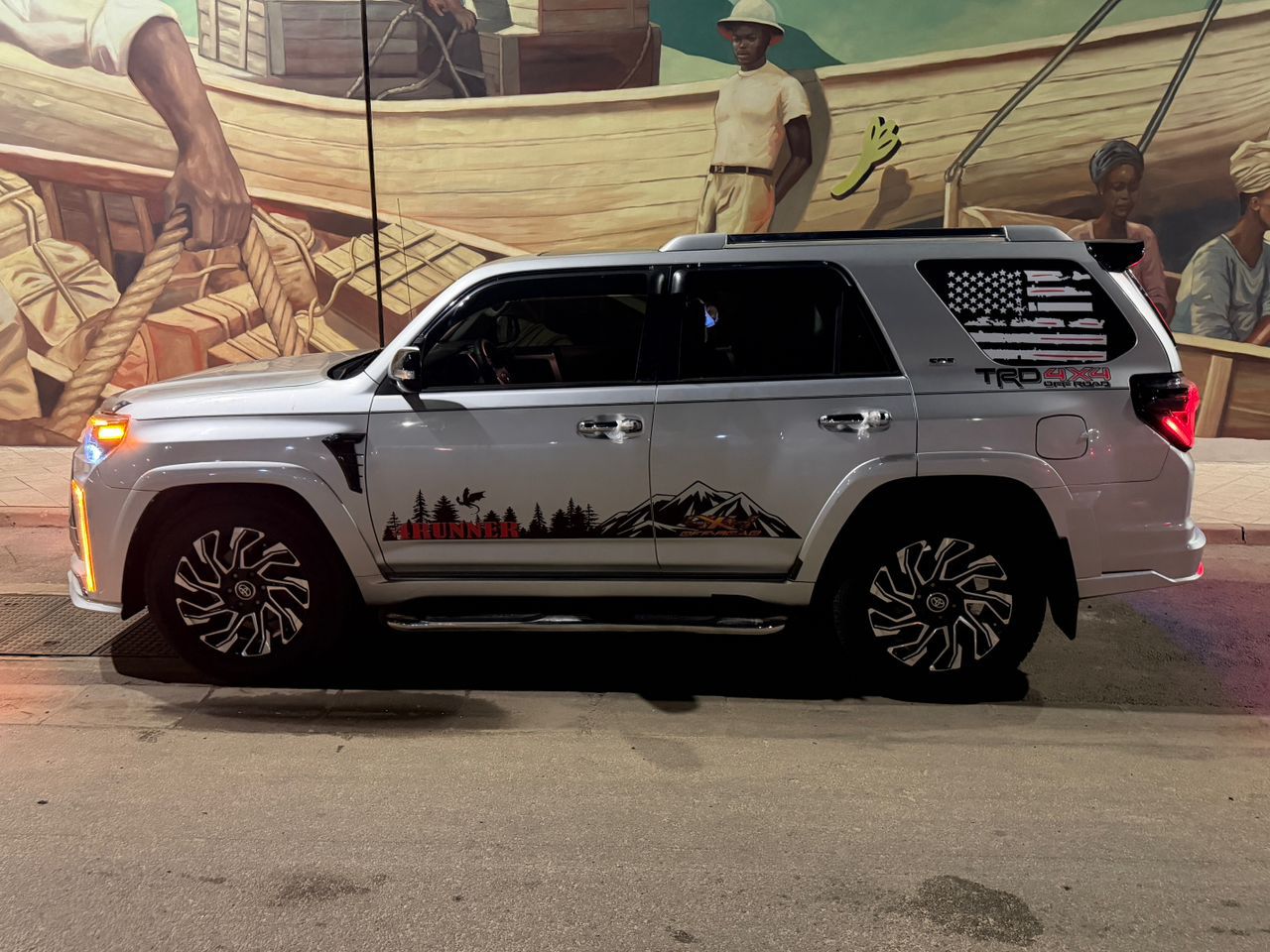 *TOYOTA~4RUNNER🚘