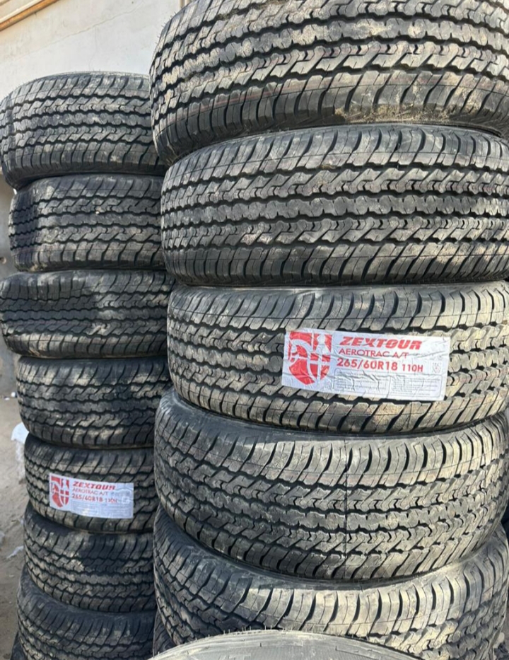 Pneus de qualité à vendre à Dakar