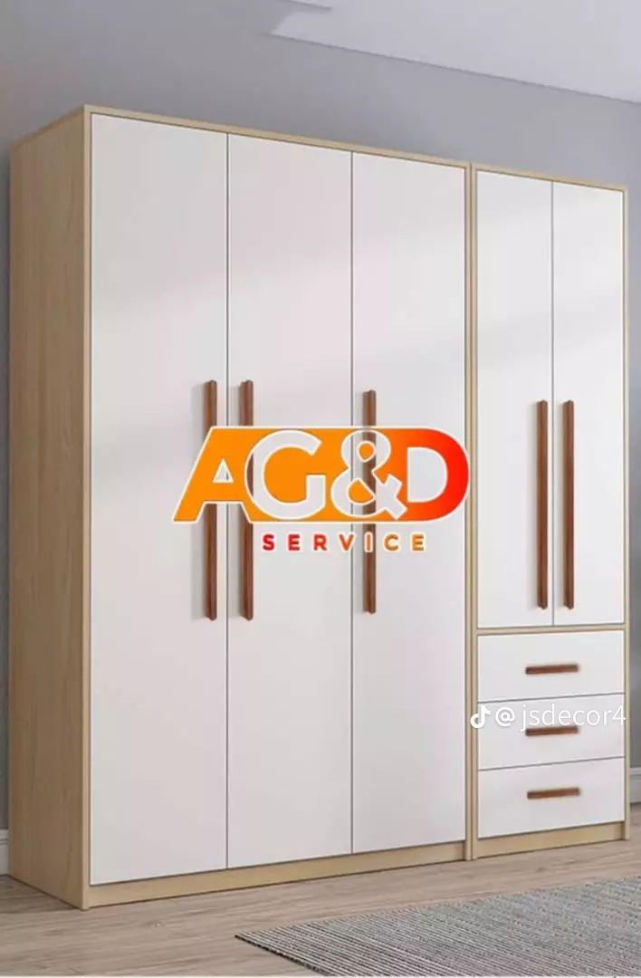 Armoire