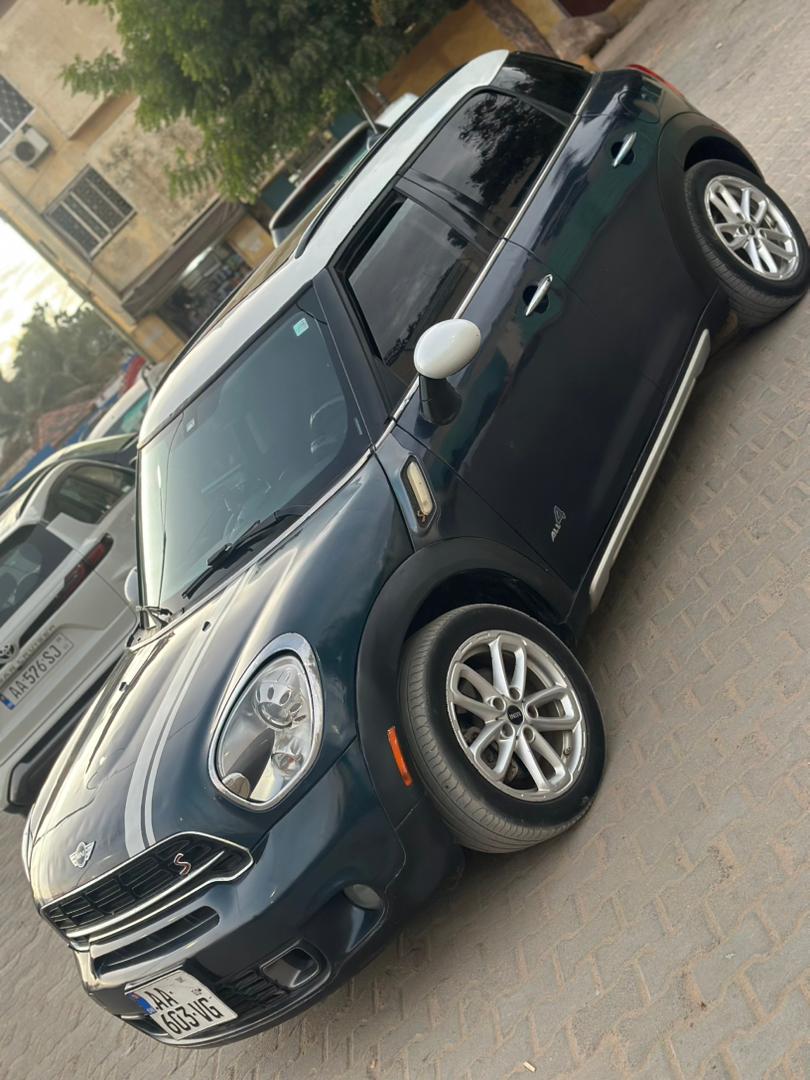 Mini Cooper 2016 automatique essence à vendre à Dakar