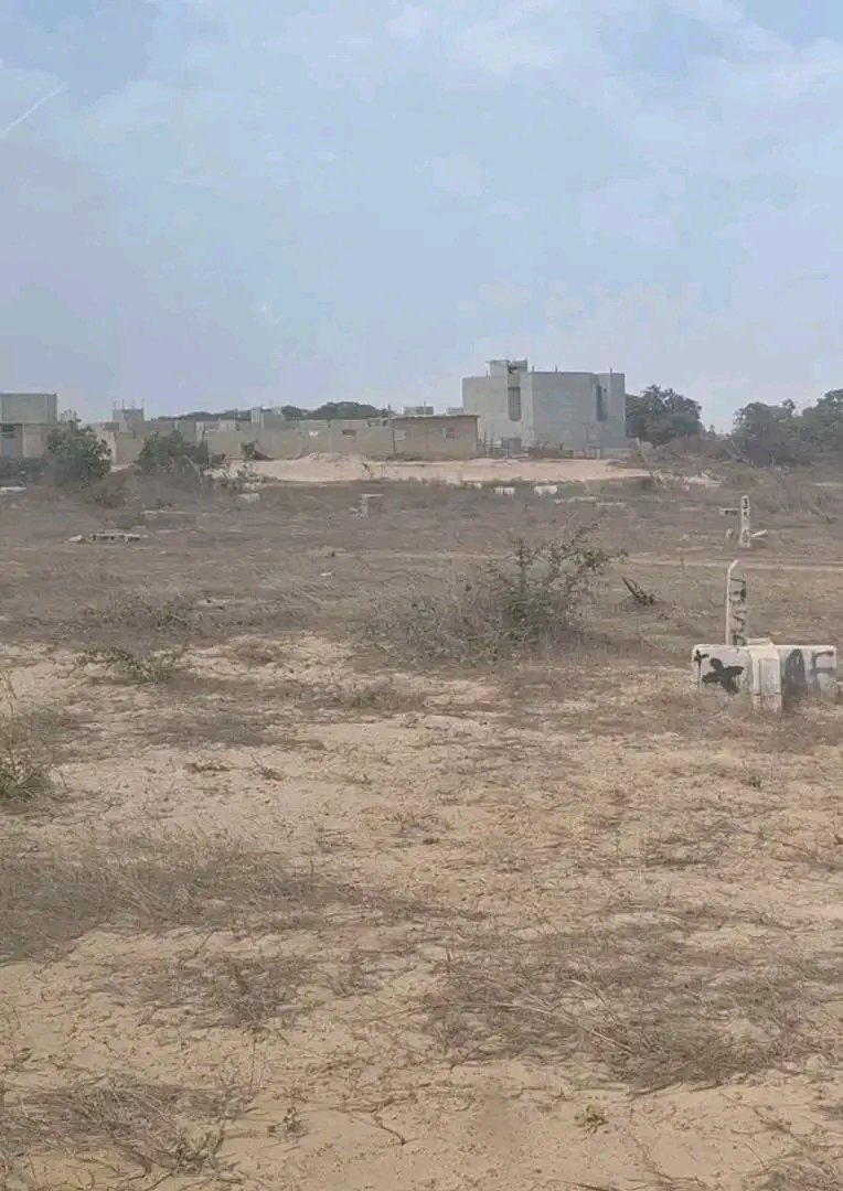 Terrain 150 m² à Vendre à Keur Massar – Titre Foncier, Proche Cité Ancar
