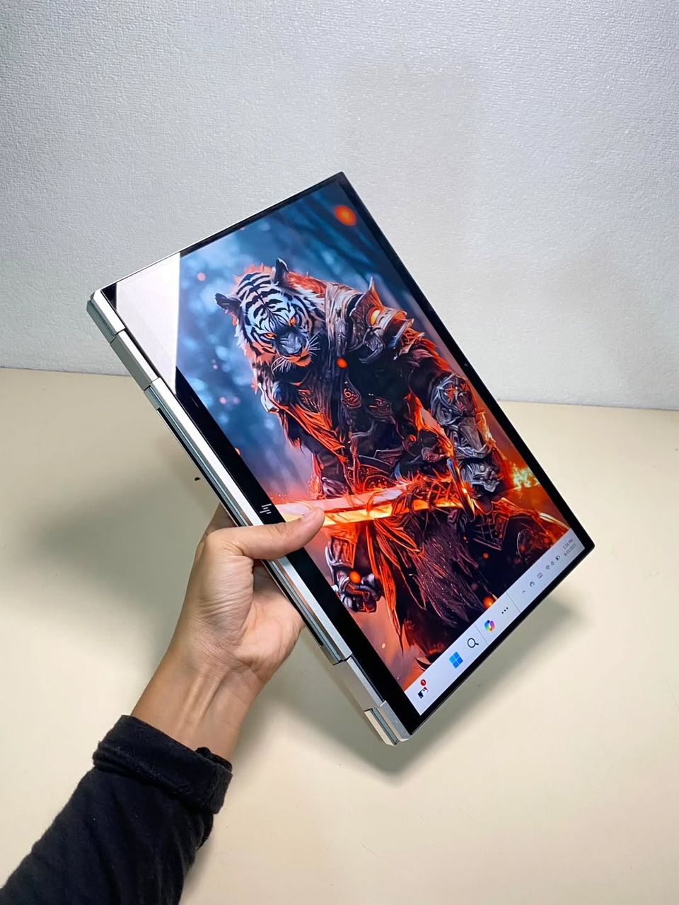 HP EliteBook x360 1040 G7 intel core i5 vPro de 10ème génération