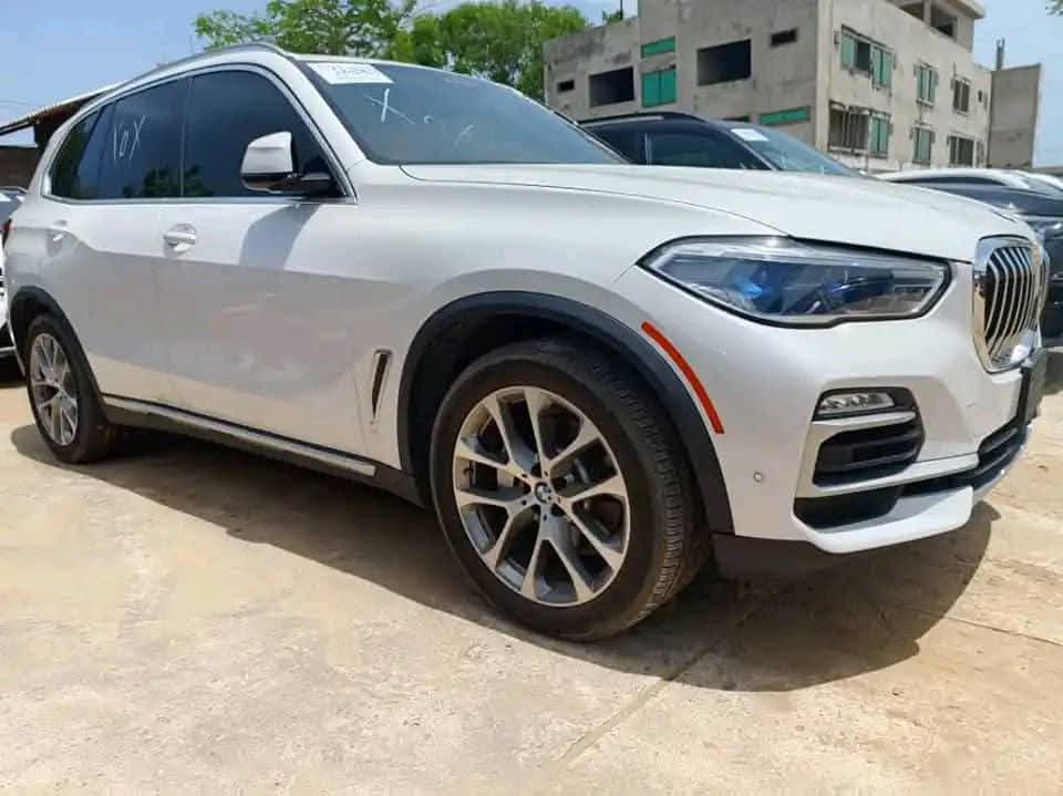 BMW X5/2019