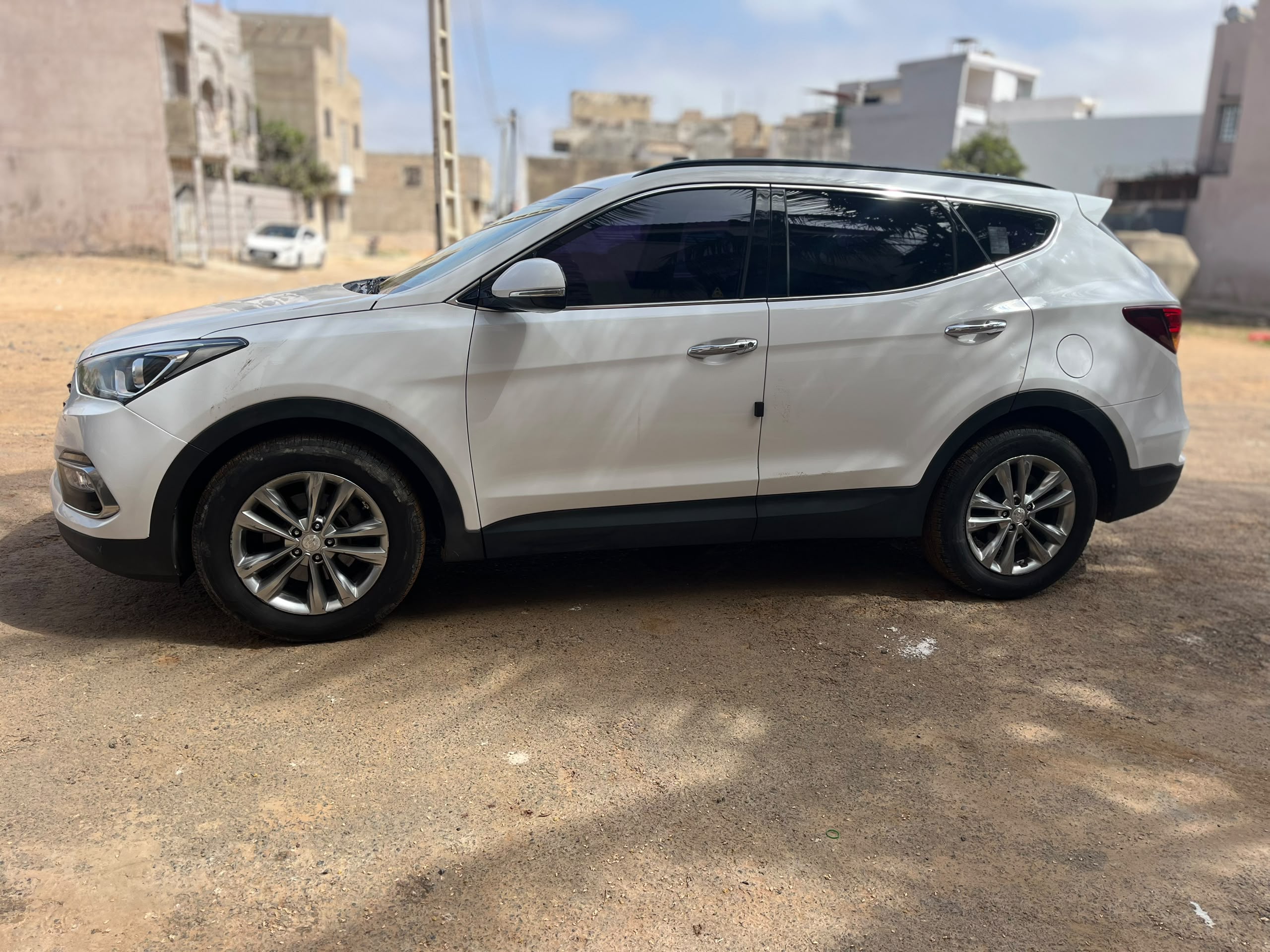 Hyundai Santa Fe occasion essence automatique climatisée