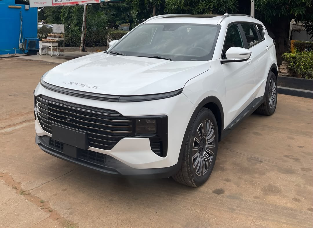 JETOUR X70 plus