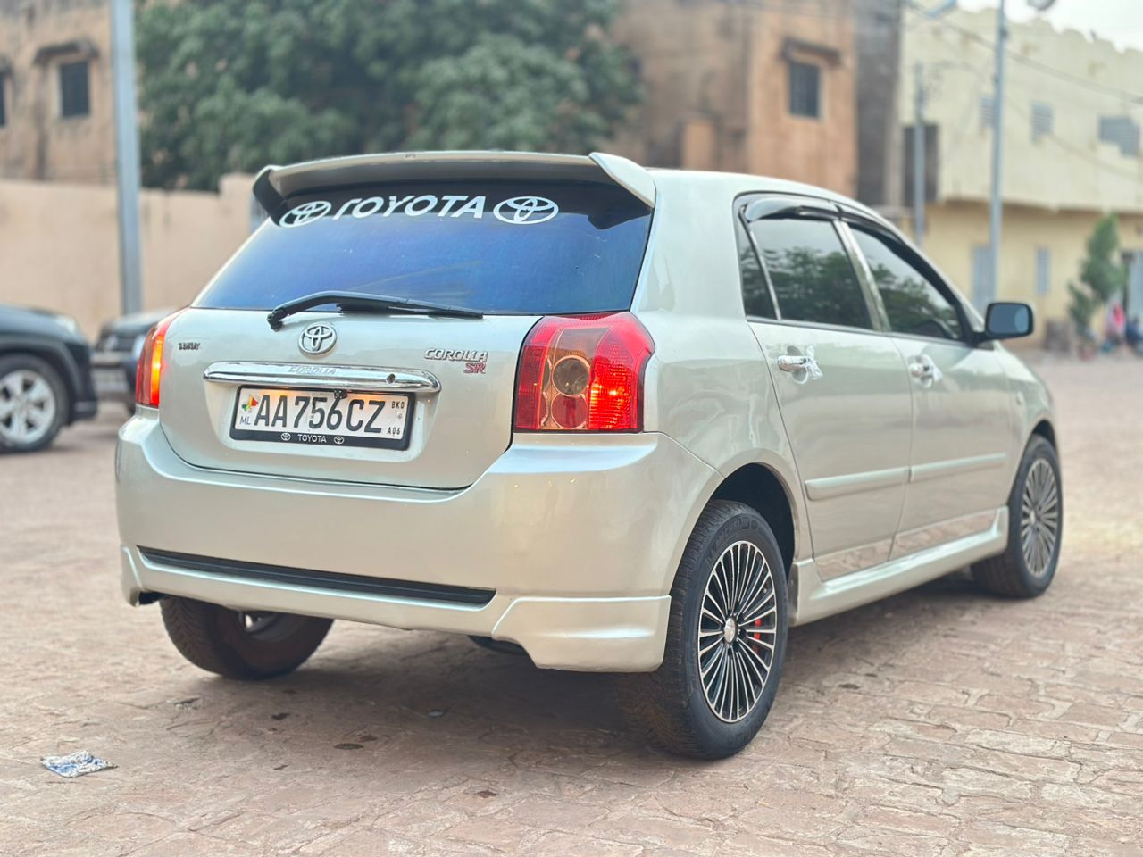 Toyota Corolla Drogba 2005 – Boîte manuelle – Bien climatisée