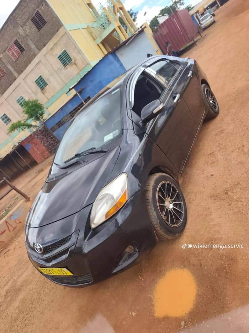 Yaris berline 2008
