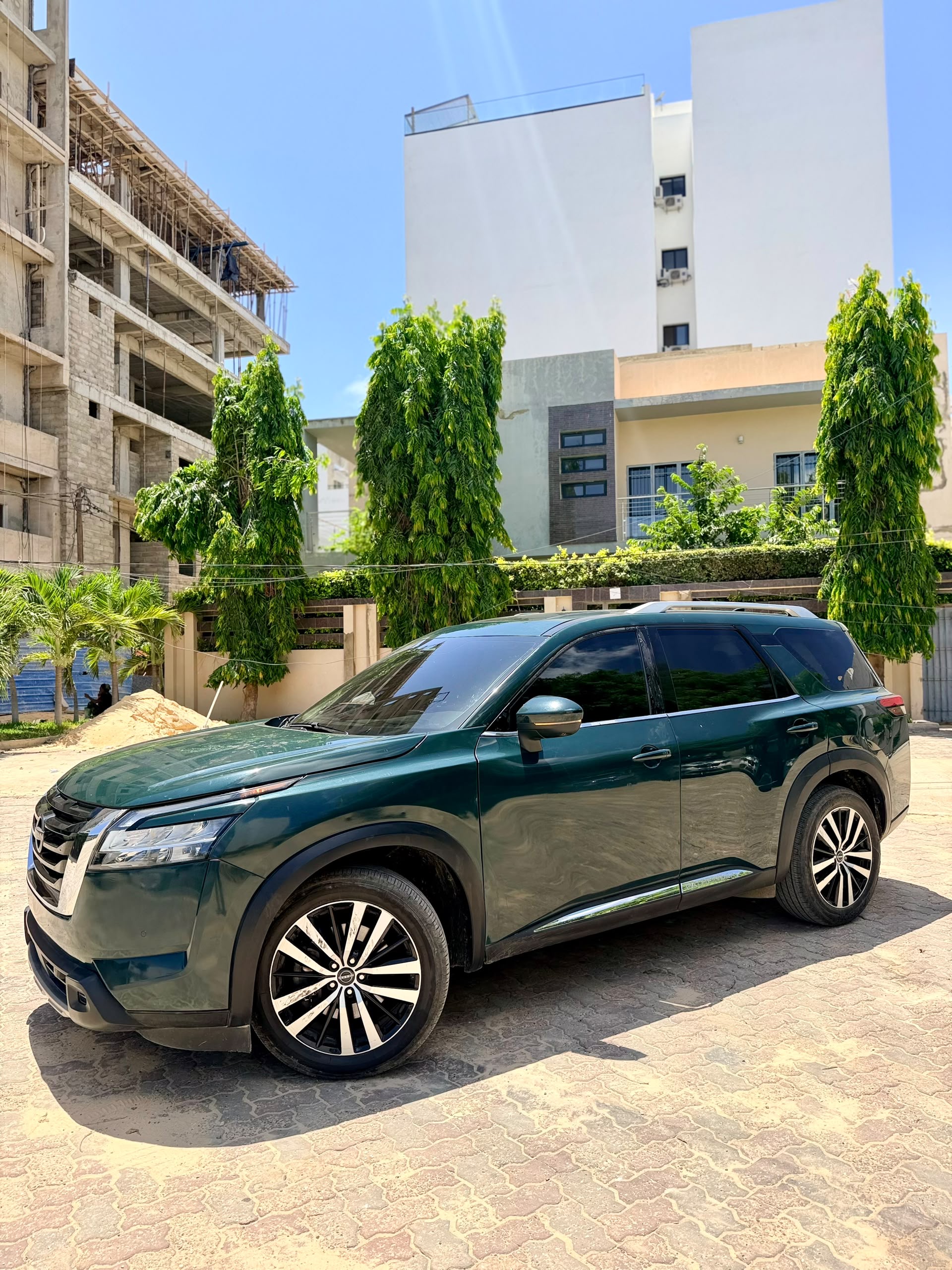 Nissan pathfinder 2024