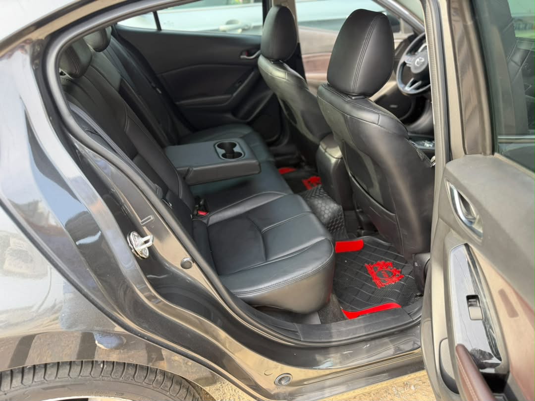 Mazda 3 Berline