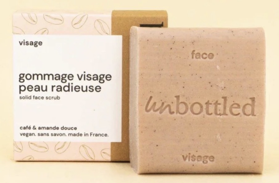 Savon gommage naturel  Nettoie, exfolie et illumine la peau