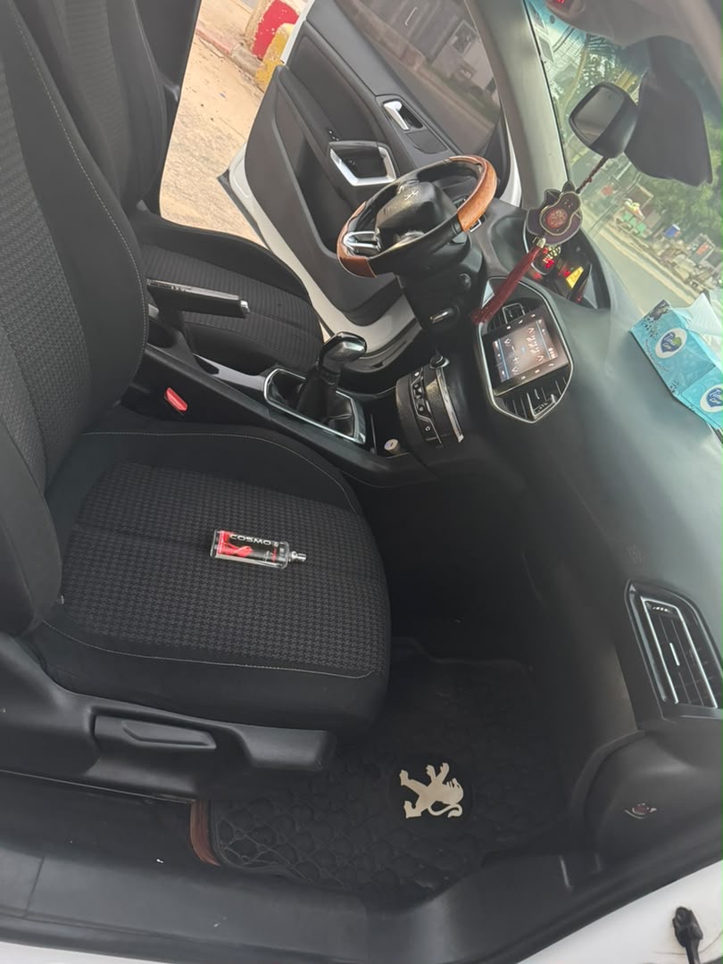 Peugeot 308 2018 Diesel Manuelle Climatisée