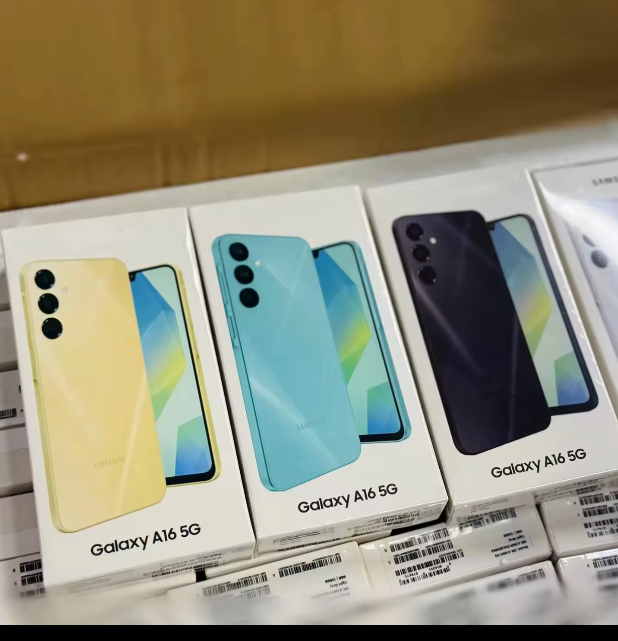 Samsung Galaxy  A16 5G – Smartphone Performant, Grande Batterie & Écran Large