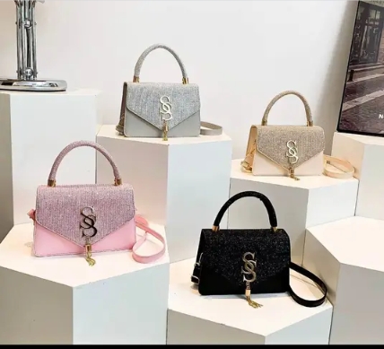 Sacs à Main Femme Élégants à Vendre à Lomé
