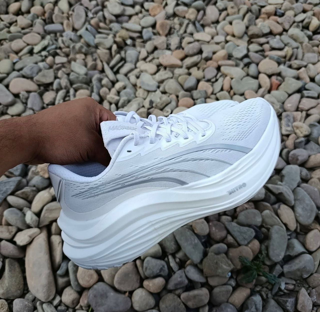 Puma MagMax Nitro à vendre à Dakar