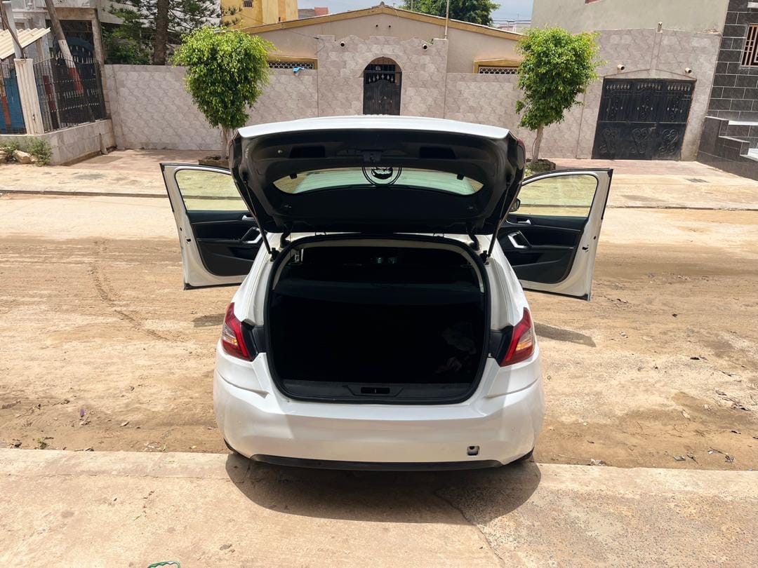 Peugeot 308 T9 2016 Diesel – Manuelle, Moteur DV6C