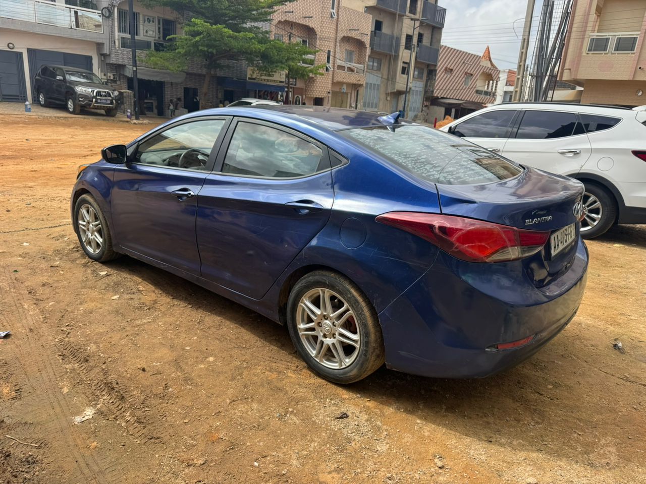 HYUNDAI ELANTRA OCCASION 2015