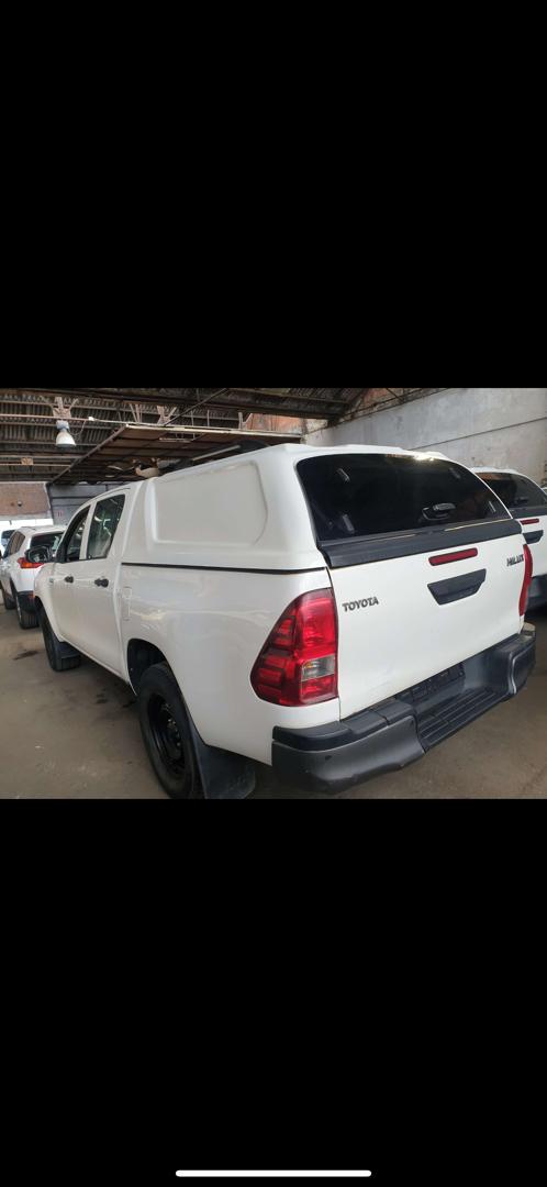 Toyota Hilux 2017 essence manuelle