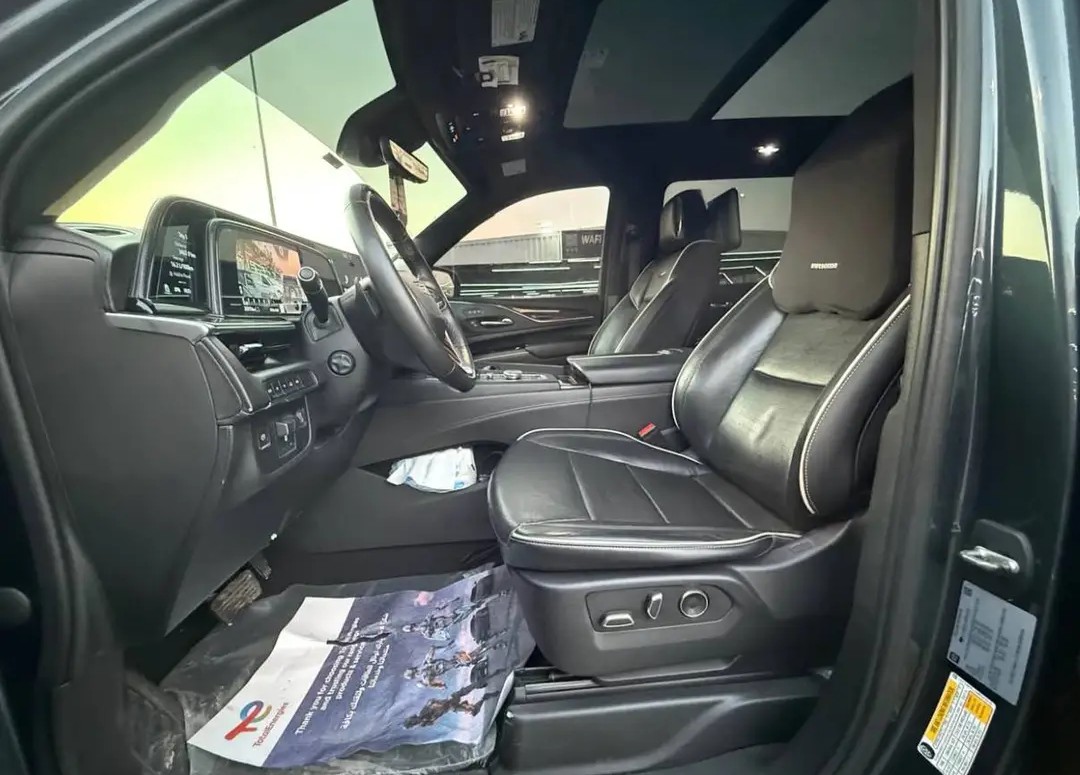 Cadillac Escalade 2021 V8 6.2 Essence Automatique