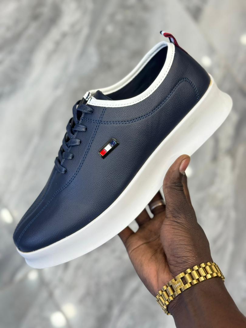 Chaussures homme modèle Tommy Élégantes, confortables et résistantes