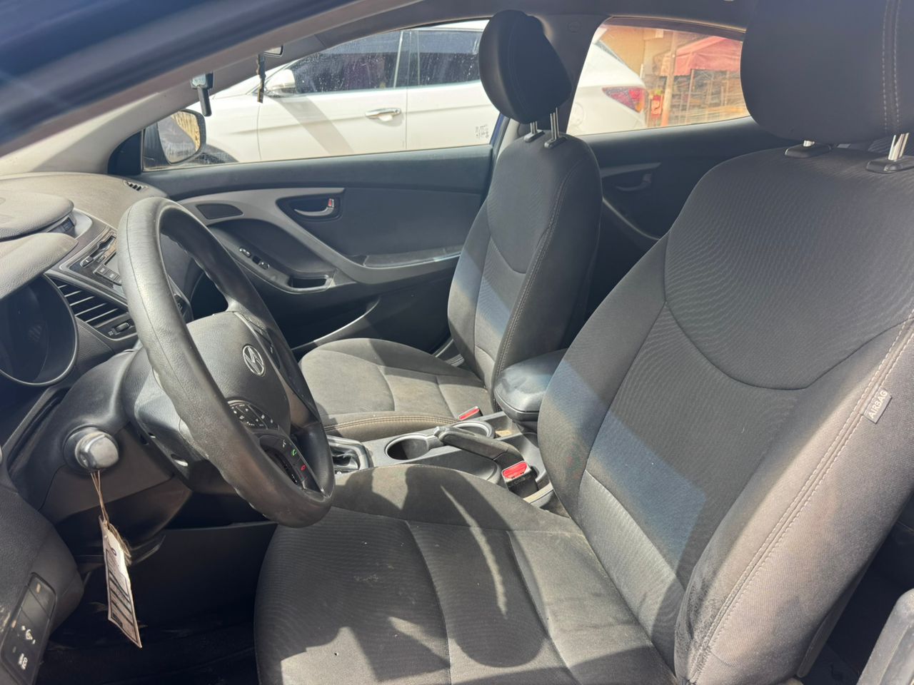 HYUNDAI ELANTRA OCCASION 2015