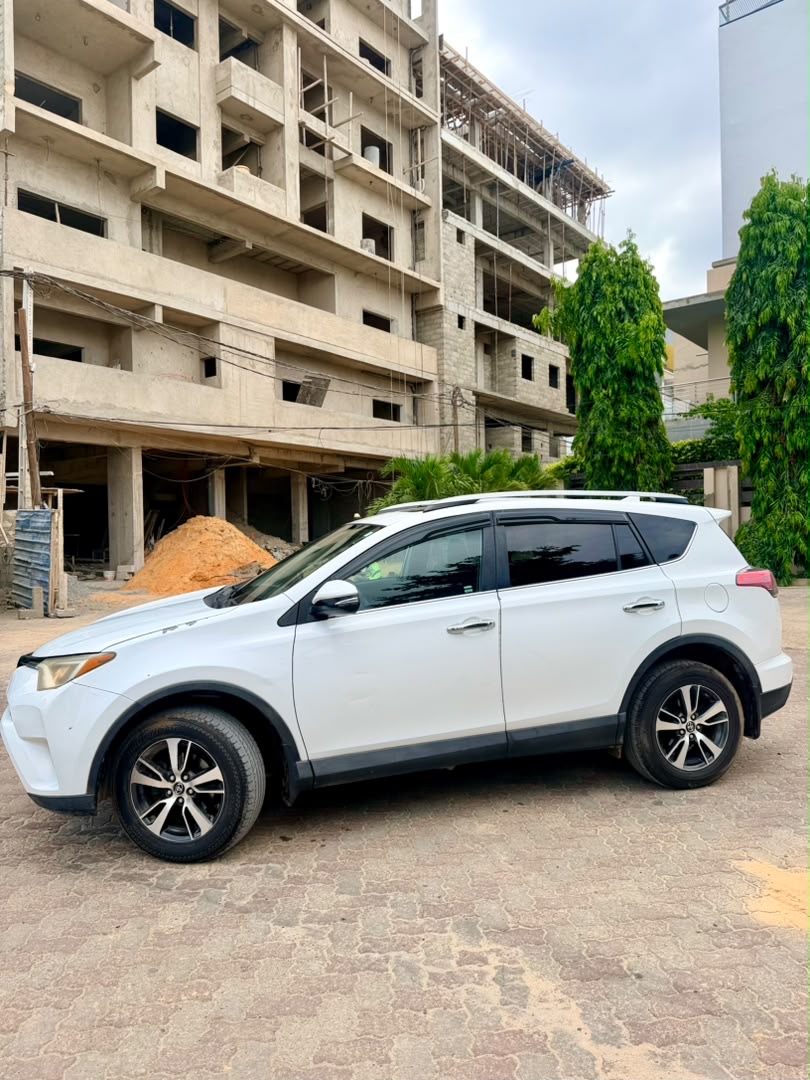 Toyota RAV4 année 2017