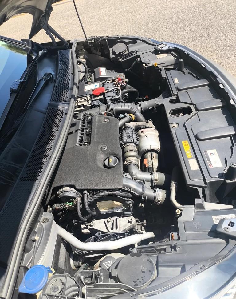 PEUGEOT 3008 2017