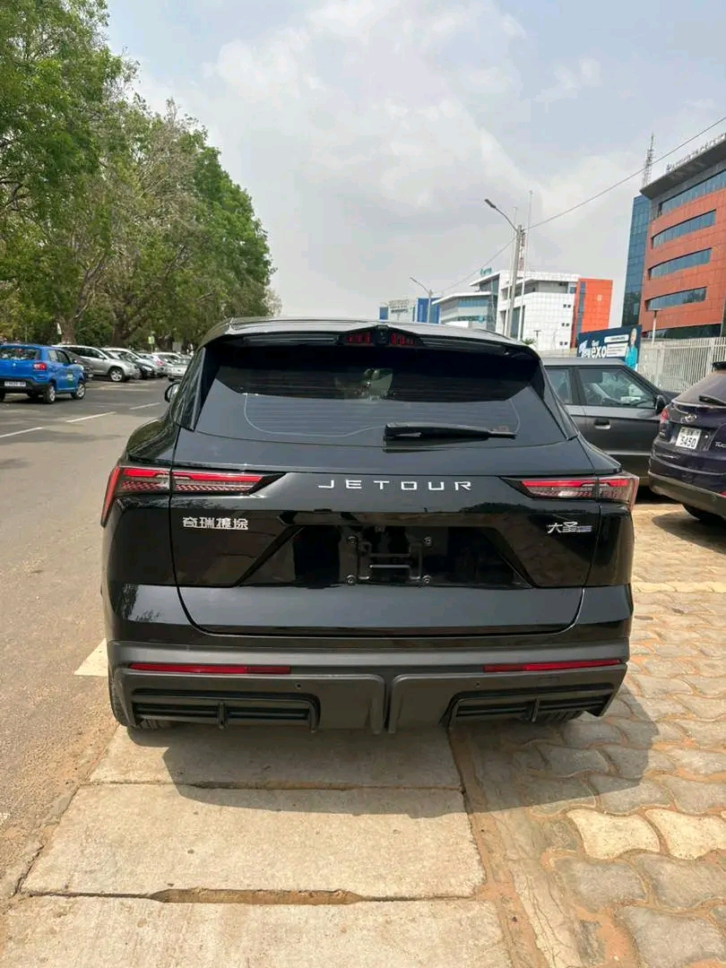 Jetour Dashing Hybride 2025 à vendre à Lomé – Déjà dédouanée