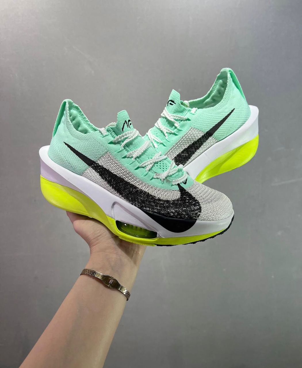 Nike Air Zoom Chaussures de Running Performantes, Légères et Confortables