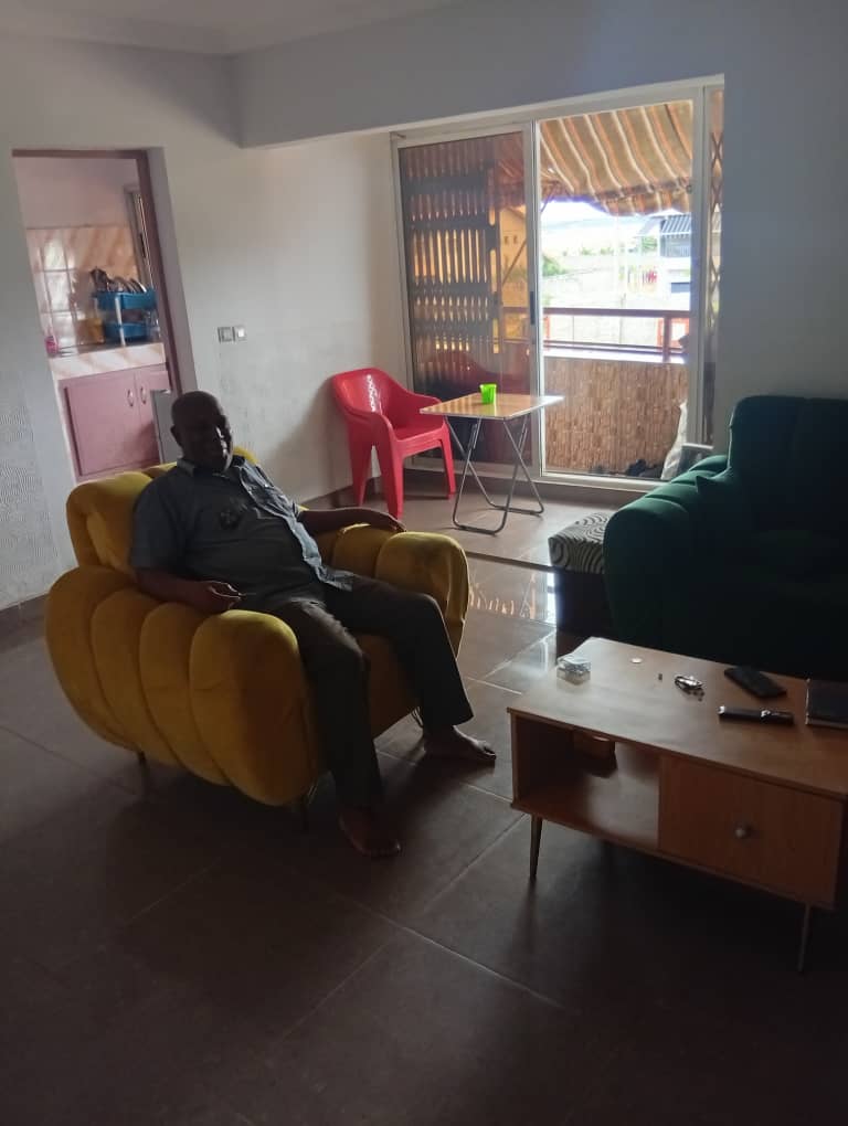 Appartement 3 Chambres avec Placards et 2 Douches