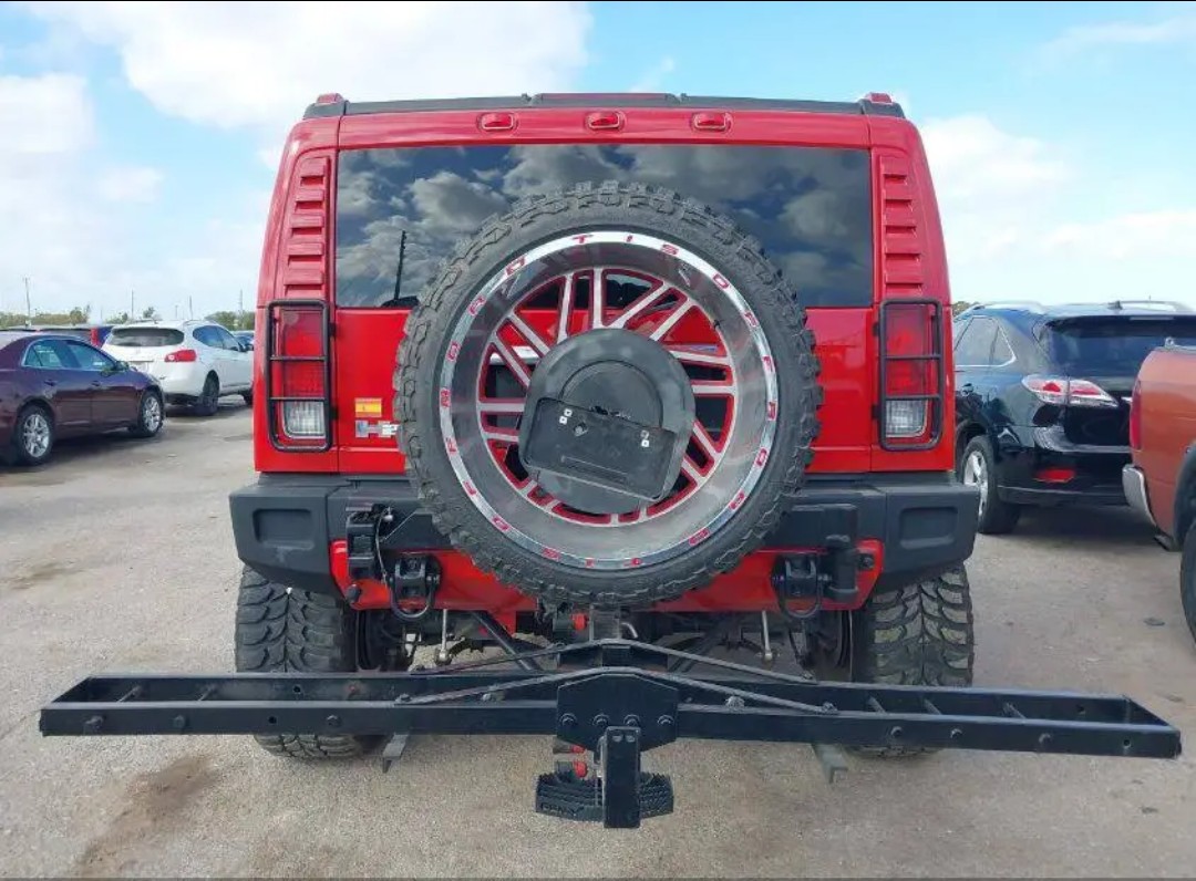 Hummer H2 lifté 2004 V8 6.0 essence Automatique