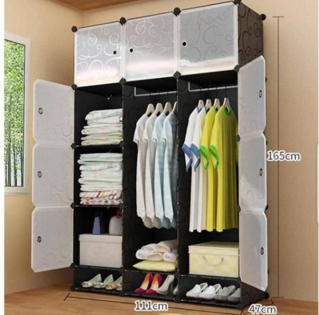 Armoire en plastique
