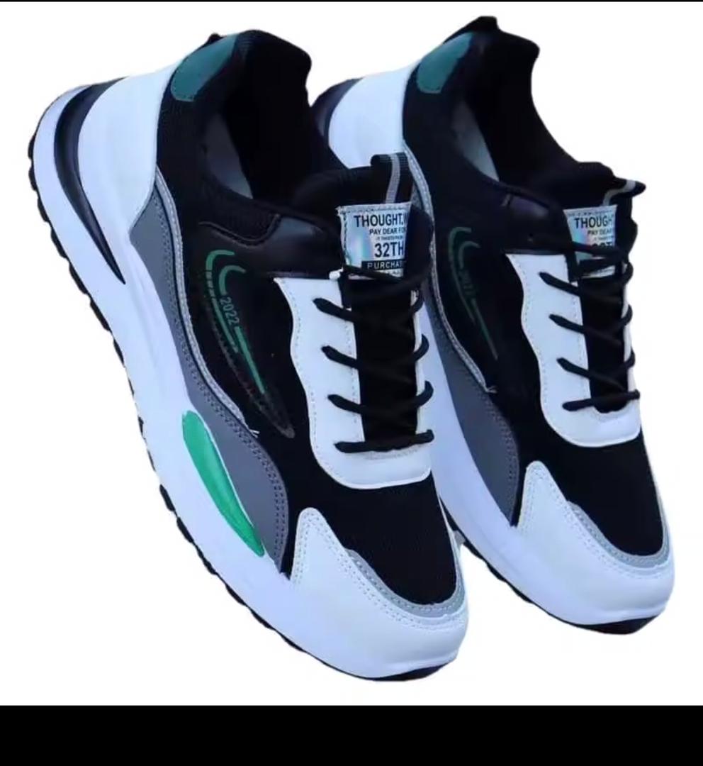 Chaussures Baskets homme tendance Confort