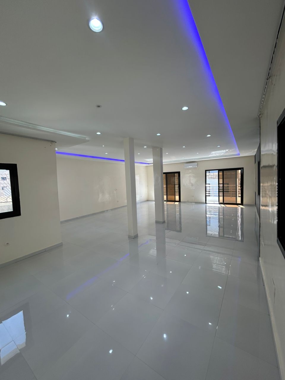 Duplex à louer à Comico Ouakam