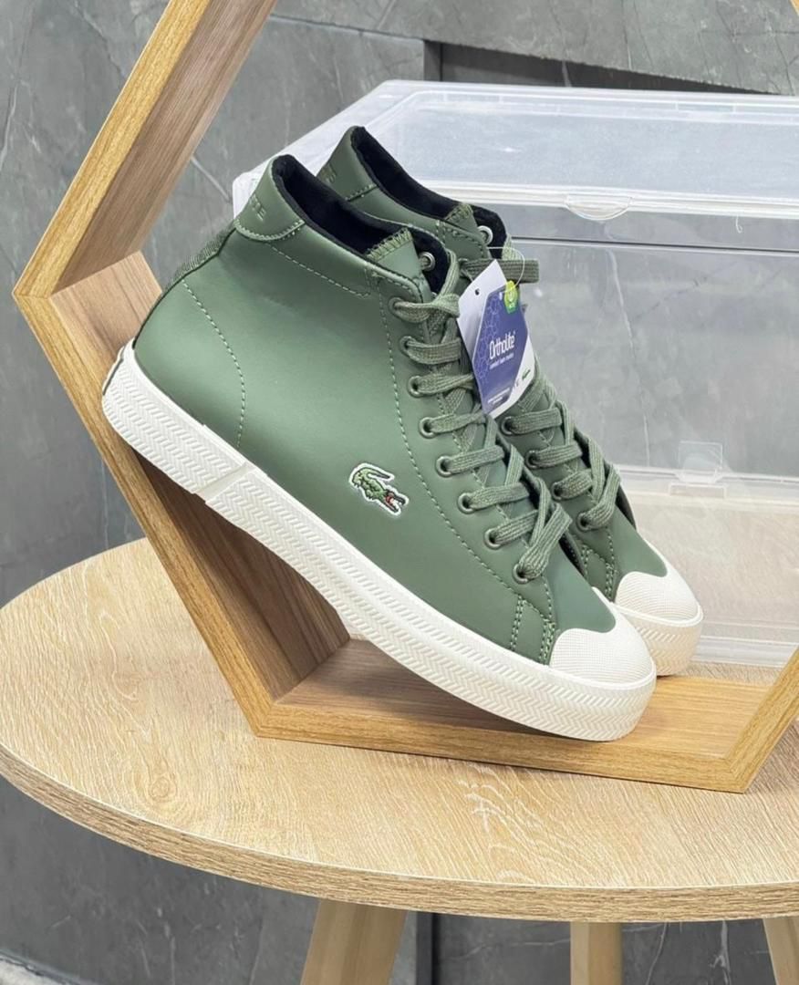 Chaussures Lacoste à vendre à Dakar