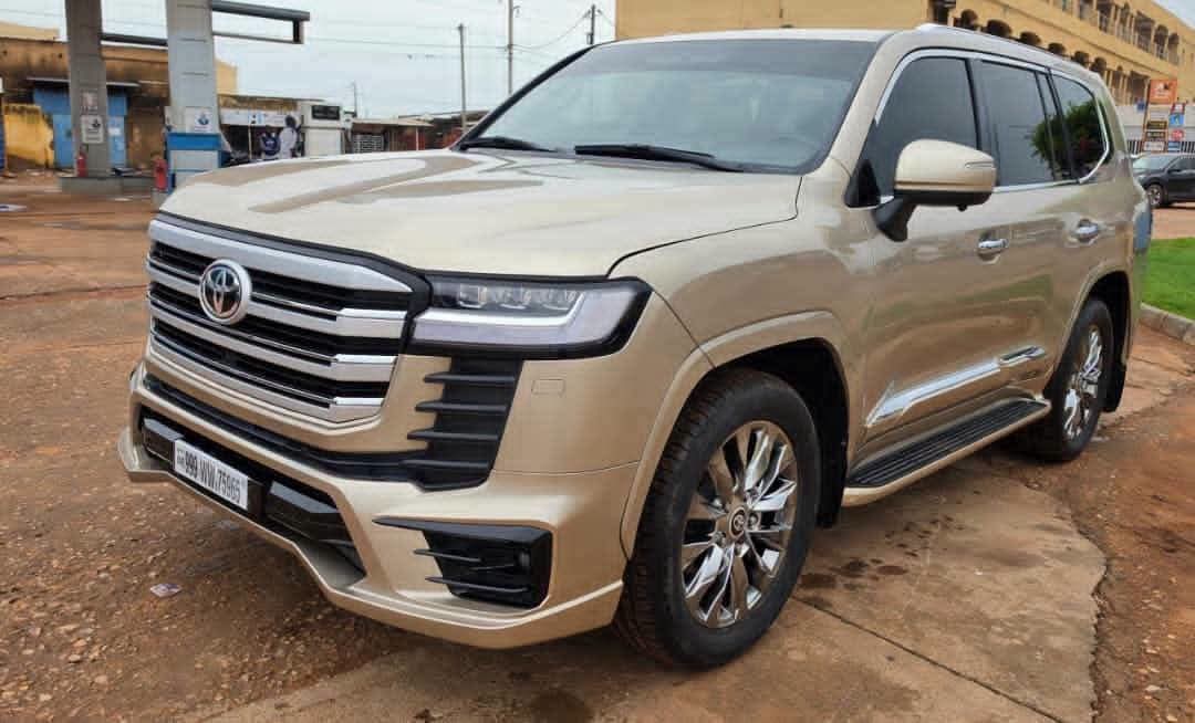 Toyota Land Cruiser Prado 2013