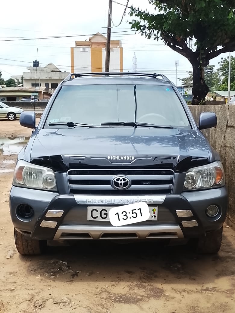 TOYOTA HIGHLANDER 2005 v4