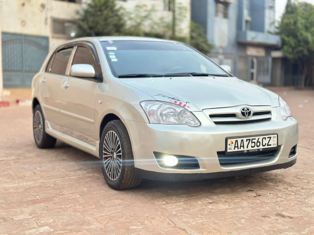 Toyota Corolla Drogba 2005 – Boîte manuelle – Bien climatisée