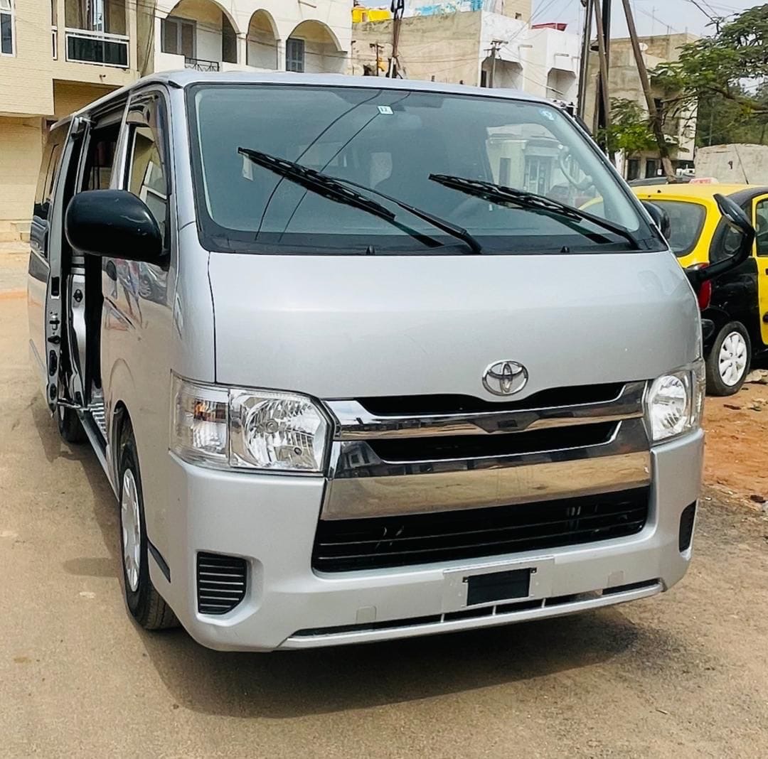 Toyota Hiace d’occasion Année 2015