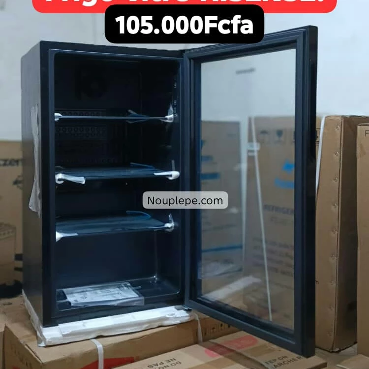 Robe en jean longue à vendre à Lomé