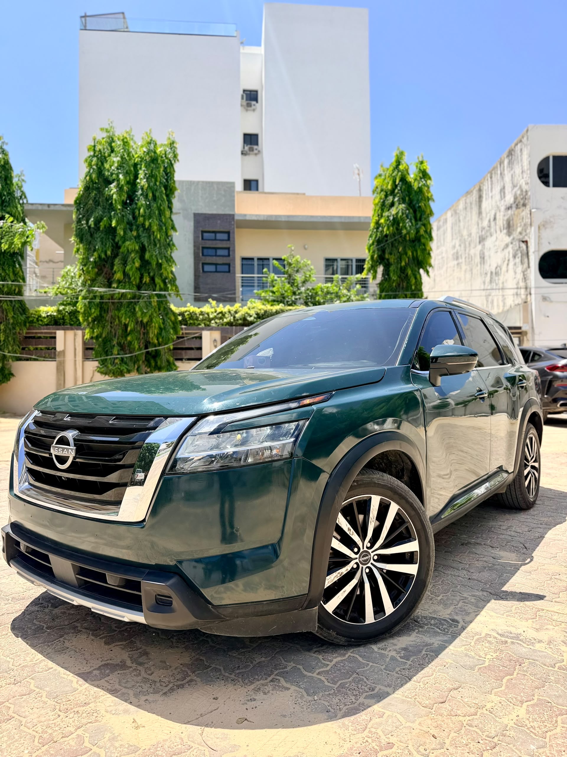 Nissan pathfinder 2024